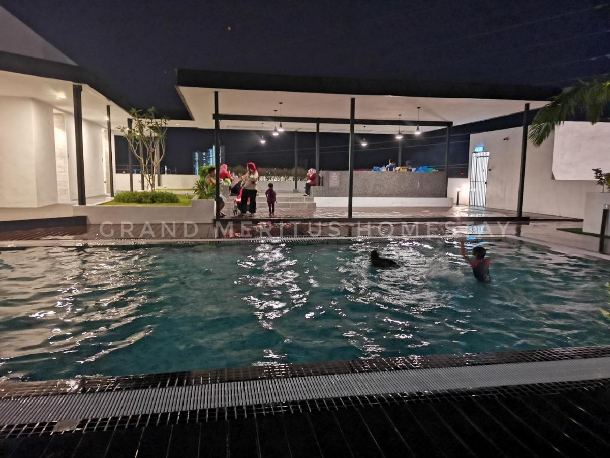 Grand Meritus Homestay @Penang Perai Exterior photo